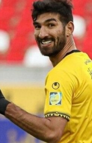 جنگ نقل و انتقالاتی بر سر شهریار مغانلو ؛ پرسپولیس و «شیطنت» رقبا