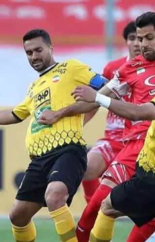 جنون نقل و انتقالات در لیگ برتر ؛ فعلا پرسپولیس پیشتاز است
