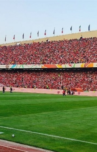 دغدغه پرسپولیس برای فصل جدید: اصرار بر میزبانی در ورزشگاه آزادی