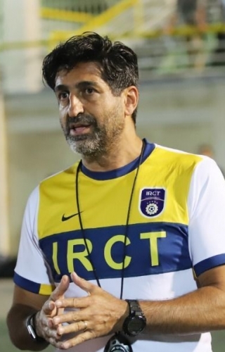 محمدرضا مهدوی : هماهنگی کلید موفقیت پرسپولیس است/ هنوز در خط دفاع ضعف داریم