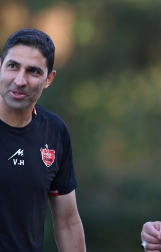 مرتضی فنونی‌ زاده : با حضور هاشمیان خیال‌مان راحت است/ دست دلال‌ها از پرسپولیس کوتاه شده