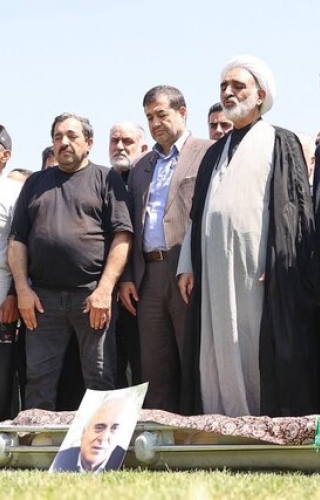 وداع اهالی فوتبال با داریوش مصطفوی در ورزشگاه شیرودی