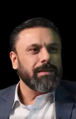 شیرینی: فوتبال ایران سرشار از جهانبخش هاست/ وحید هاشمیان کار سختی در پرسپولیس دارد