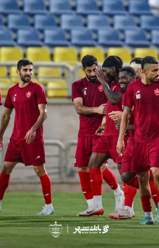 دو ستاره خارجی پرسپولیس در آستانه غیبت مقابل فجرسپاسی