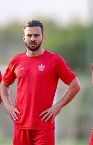 تمرین پرسپولیس با 10 جوان از آکادمی