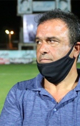 مرتضی کرمانی‌ مقدم : پرسپولیس هنوز به مهاجم مکمل علیپور نیاز دارد/ مشکلات دفاعی نگران‌کننده است