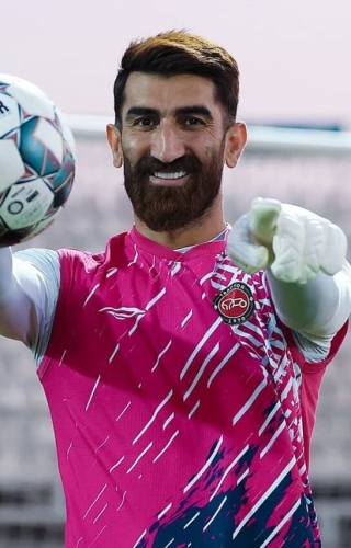 پرسپولیس به دنبال استخدام وکیل خارجی برای پیگیری پرونده بیرانوند