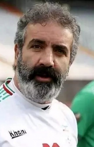 انتقاد تند بهروز رهبری‌ فرد از مدیریت پرسپولیس : هاشمیان را نابود کردند