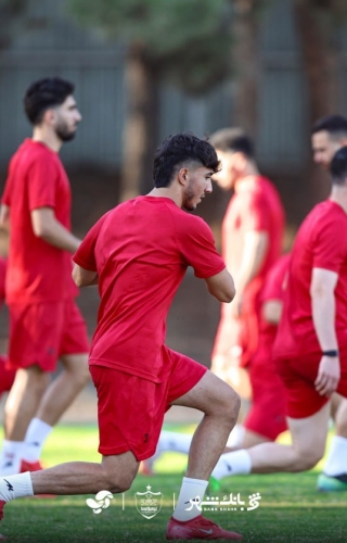 انتظار طولانی نیمکت‌نشینان پرسپولیس ؛ تصمیم نهایی با هاشمیان