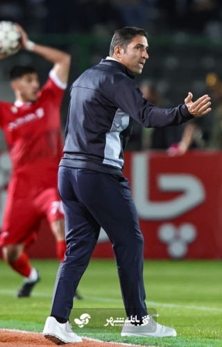وحید هاشمیان پس از تساوی مقابل ملوان : روند تیم رو به جلوست
