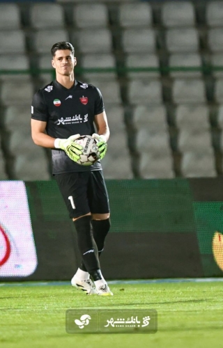 پیام نیازمند ؛ خرید مطمئن پرسپولیس در روزهای پرنوسان سرخ‌ها