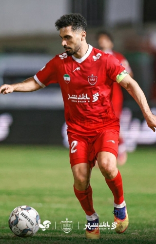 وقتی امید عالیشاه پس از تساوی با ملوان در زمین ماند