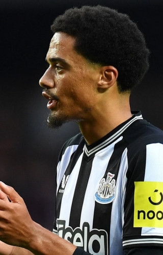 جمال لوییس از پرسپولیس دور شد؛ رقم سنگین و مشکل کهنه پای چپ مانع انتقال