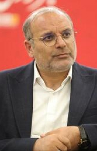 انتقاد فراکسیون ورزش از شفاف نبودن قراردادها در پرسپولیس؛ توضیحات مدیران قانع‌کننده نبود