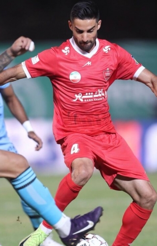 ابهام در آینده میلاد محمدی ؛ بازیکنی که دوباره از تیم ملی جا ماند