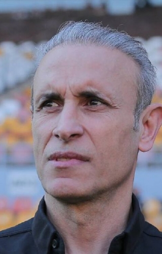 یحیی گل‌ محمدی : تمرکزم روی فولاد است، اما بازگشت به پرسپولیس غیرممکن نیست