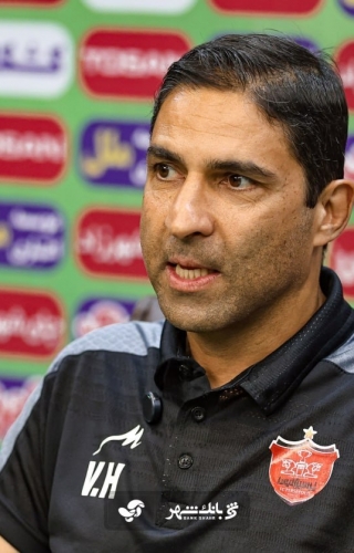 وحید هاشمیان : نتایجمان با روند رشد تیمی منطبق نبوده/ تمرکز من فقط روی پیشرفت پرسپولیس است