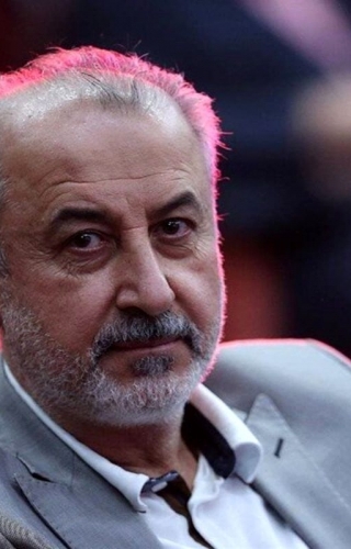 استعفای رضا درویش پس از شکست پرسپولیس مقابل خیبر؛ حدادی سرپرست موقت می‌شود؟