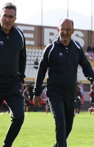 برانکو : مذاکره‌ مثبتی با پرسپولیس داشته‌ام