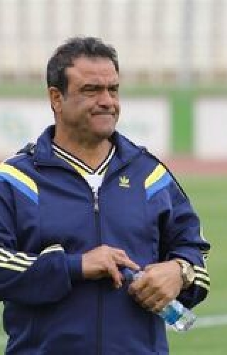 مرتضی کرمانی‌ مقدم : پرسپولیس از ابتدا درست بسته نشد/ اوسمار می‌تواند تیم را احیا کند