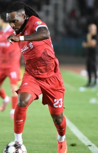 بيفوما : می‌دانم خوب نبودم اما به بازگشت خودم ایمان دارم/ پرسپولیس مشکلات زیادی دارد