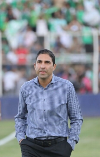 اسماعیل حلالی : زمان رفتن هاشمیان رسیده بود/ پرسپولیس فقط با قهرمانی آرام می‌گیرد