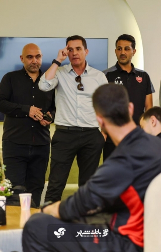 مراسم معارفه اوسمار ویرا در جمع سرخپوشان برگزار شد