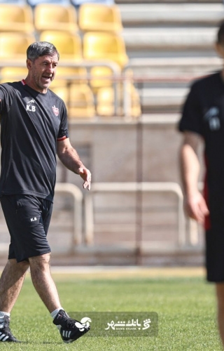 کریم باقری ۶ تایی شد