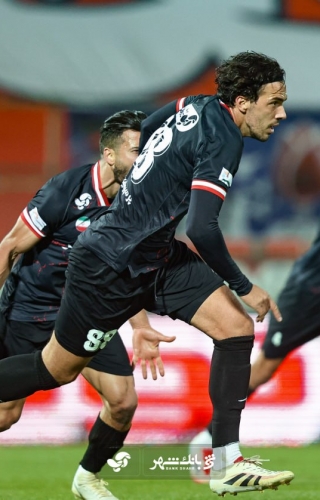 تراکتور 1 - پرسپولیس 1/ سوپرگل باکیچ برای فرار از شکست در تبریز