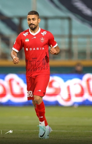 فرصت دوباره برای امین کاظمیان ؛ چشم به ترکیب پرسپولیس در نبرد با تیم سابق