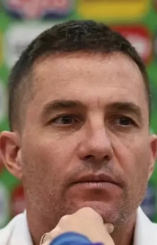 نمی‌خواهم فقط لیست را پر کنم؛ حرفهای اوسمار در مورد خرید بعدی پرسپولیس!