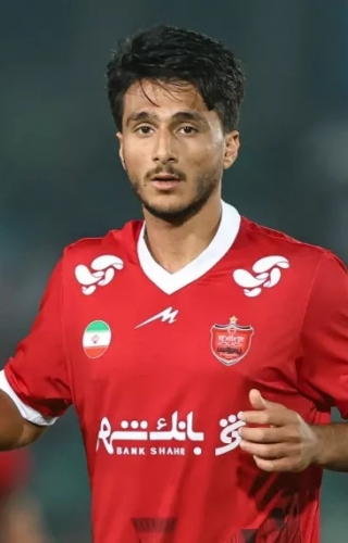 جدایی صادقی منتفی شد؛ پرسپولیس روی جوان‌ها سرمایه‌گذاری می‌کند