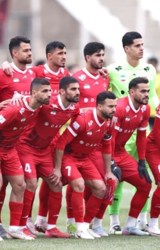 بهروز سلطانی : شکست سپاهان غرورآمیز بود اما نباید مغرور شد/ این پرسپولیس نباید از صدر پایین بیاید