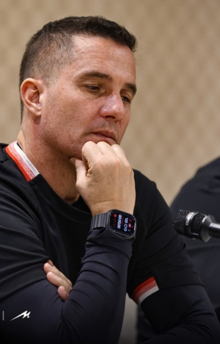 اوسمار ویرا: این فصل سخت‌تر از همیشه است؛ برای هر برد باید بجنگیم