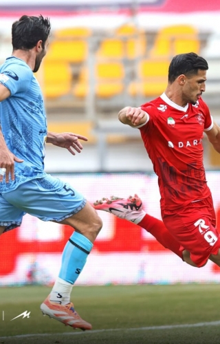 علی علیپور یک قدم جلوتر؛ جدال صدرنشینی پاسورها به نفع مهاجم پرسپولیس