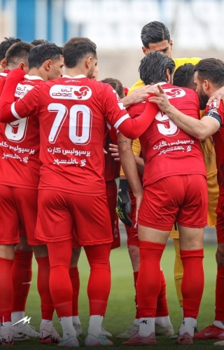 ناصر ابراهیمی : این پرسپولیس نه نظم دارد و نه برنامه!