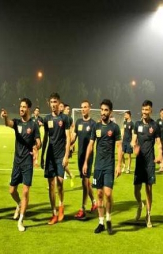 اولین تمرین پرسپولیس در قطر برگزار شد/ مرور کارهای تاکتیکی در برنامه سرخ‌پوشان