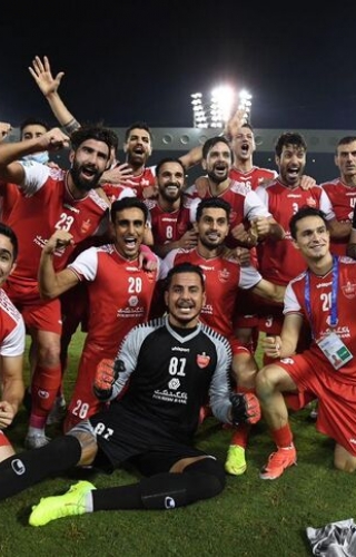 وکیل باشگاه پرسپولیس: تیم النصر علاقه دارد آب در هاون بکوبد