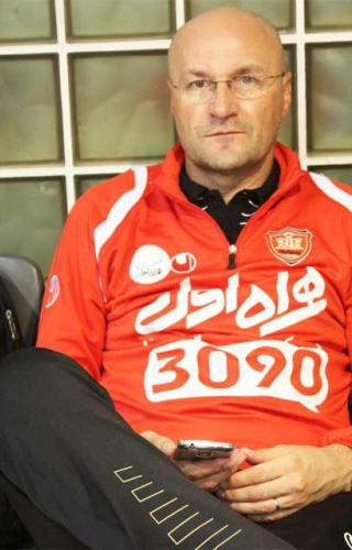 پانادیچ:هواداران پرسپولیس در دنیا بی‌نظیر هستند/ قهرمانی آسیا دیر یا زود برای پرسپولیس رخ می‌دهد