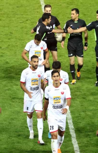 پرسپولیس دروازه حریفان را گم کرده است